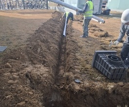 고촌읍미니포크레인 공원 캠핑장 잔디배수로작업