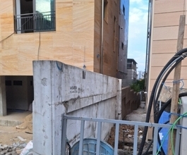 김포미니포크레인 담장철거 전도방지 소음진동민원으로 압쇄